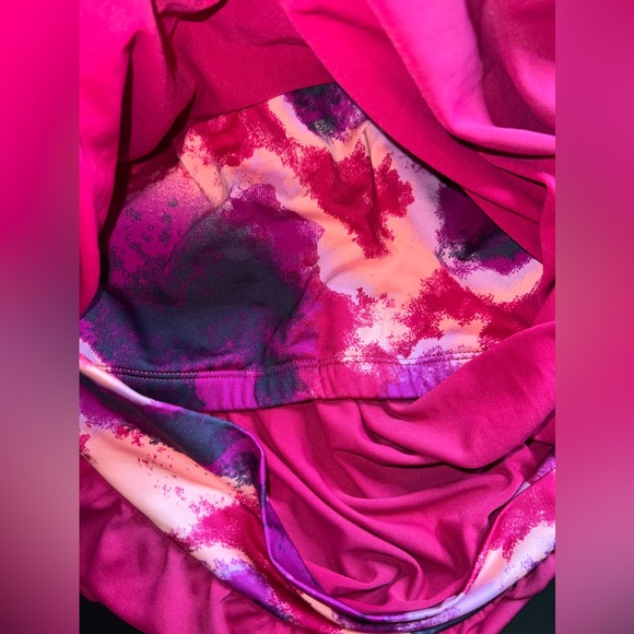 Nike Fuchsia Pink Cascade Drape-Back Active Tankini Top Size Large EUC - Picture 6 of 8